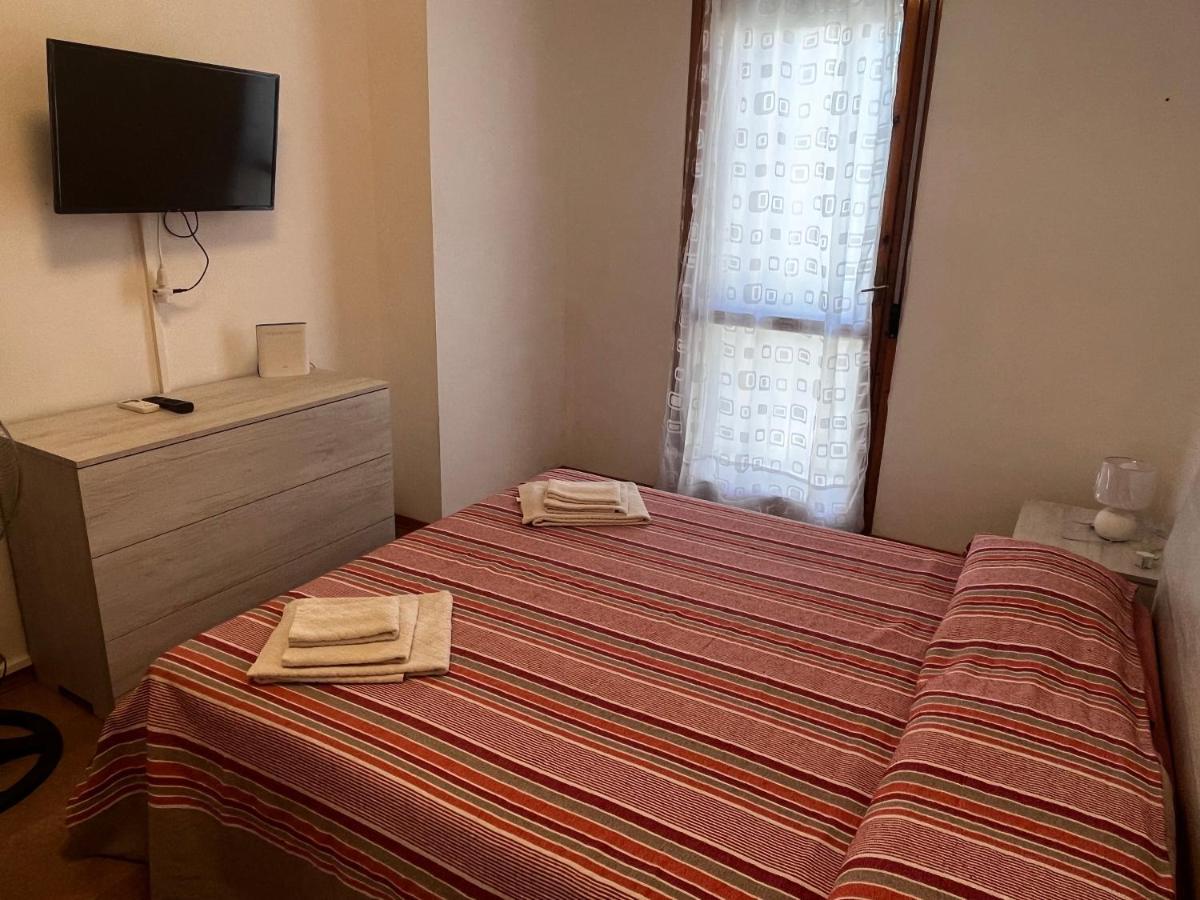Alghero Sun & Sea - Spiaggia A 50 Metri المظهر الخارجي الصورة